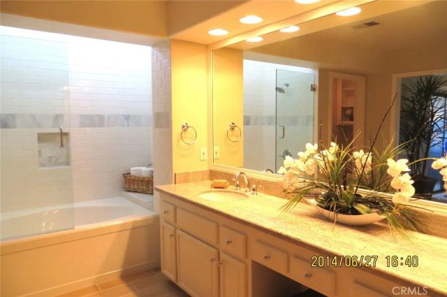 9 Marin Court, Manhattan Beach, CA 90266