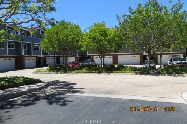 9 Marin Court, Manhattan Beach, CA 90266