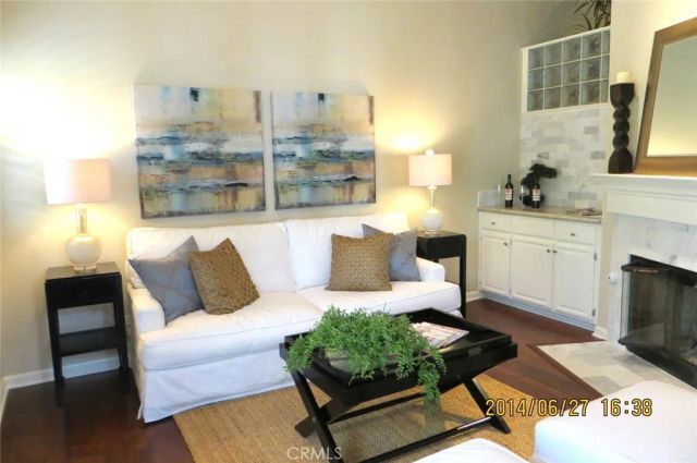 9 Marin Court, Manhattan Beach, CA 90266