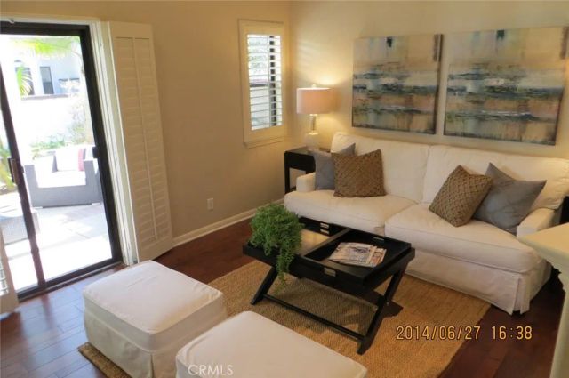 9 Marin Court, Manhattan Beach, CA 90266