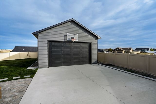 2463 Bonito, Billings, MT 59105