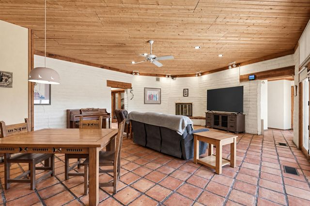4908 Northern Trail NW, Albuquerque, NM 87120