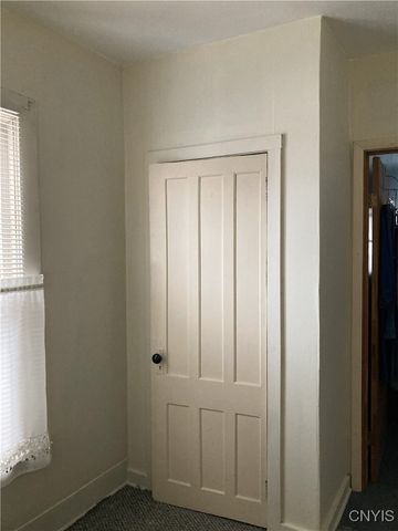 16 Aspen Street, Auburn, NY 13021