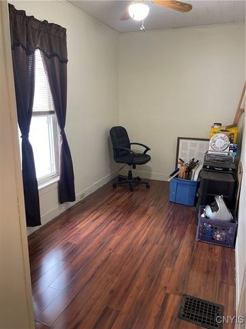 16 Aspen Street, Auburn, NY 13021