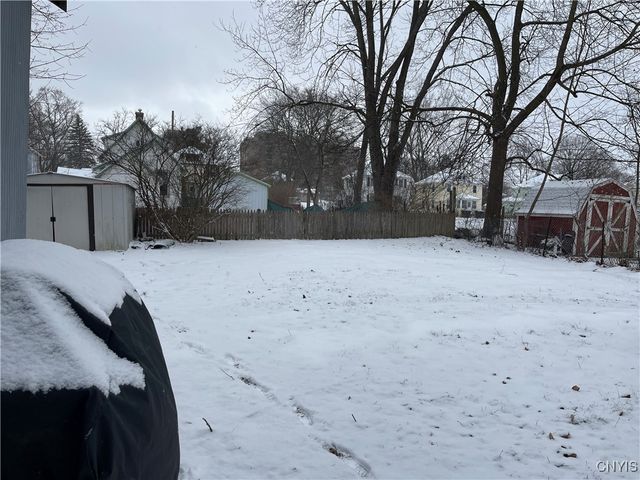 16 Aspen Street, Auburn, NY 13021