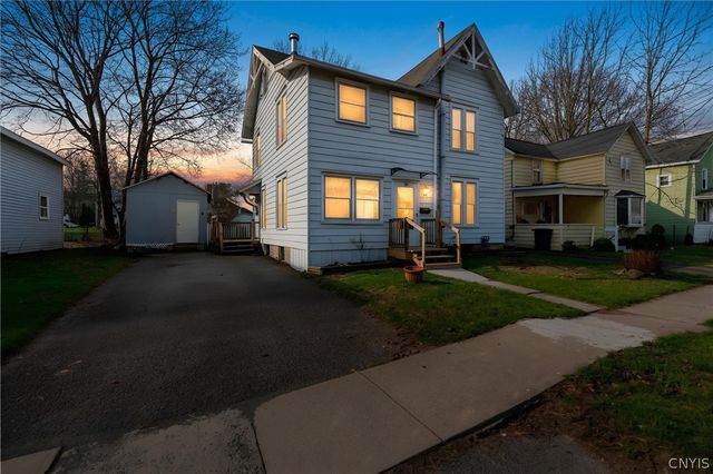 16 Aspen Street, Auburn, NY 13021