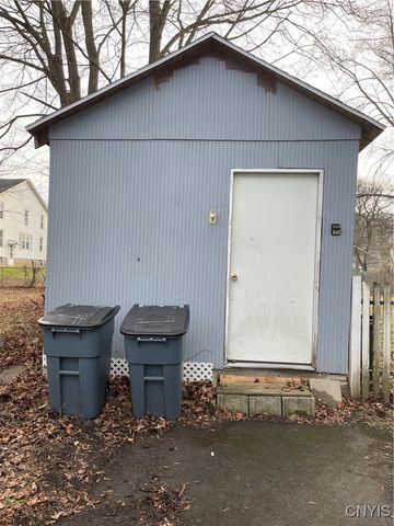 16 Aspen Street, Auburn, NY 13021