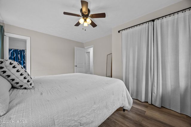 131 Meadowood Drive, Wilmington, NC 28411