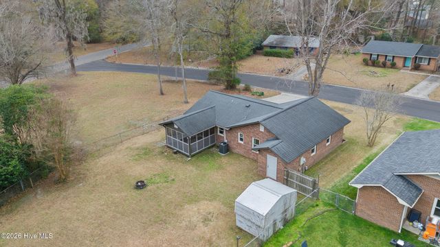 131 Meadowood Drive, Wilmington, NC 28411