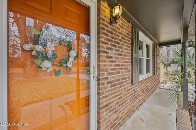 131 Meadowood Drive, Wilmington, NC 28411