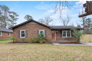 131 Meadowood Drive, Wilmington, NC 28411