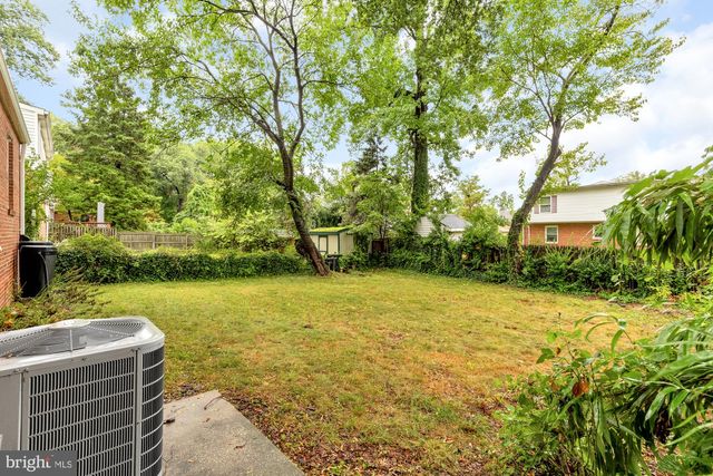 9101 48TH PL, College Park, MD 20740