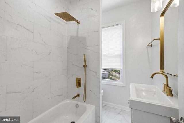3227 PHELPS LN, Baltimore, MD 21229