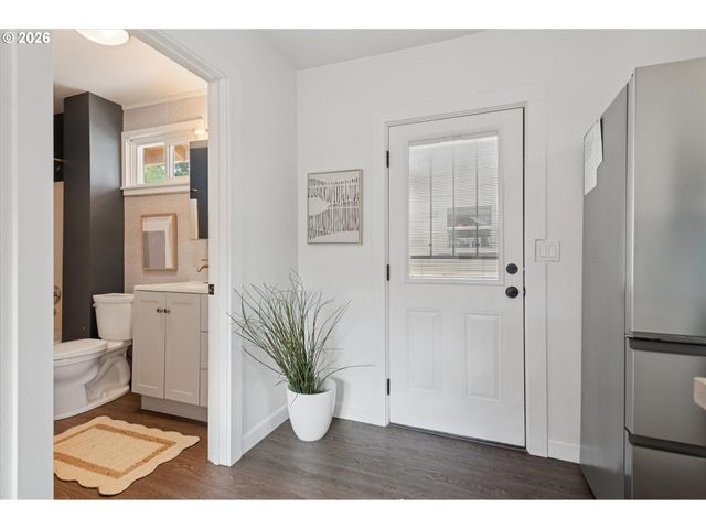 3158 Ne 78TH Ave, Portland, OR 97213