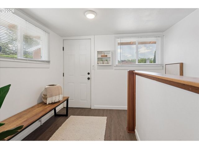 3158 Ne 78TH Ave, Portland, OR 97213