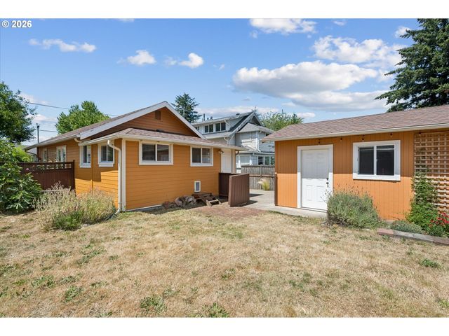 3158 Ne 78TH Ave, Portland, OR 97213