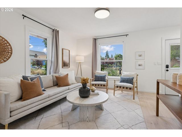 3158 Ne 78TH Ave, Portland, OR 97213