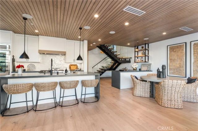 109 Turquoise, Newport Beach, CA 92662