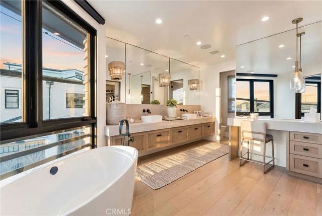 109 Turquoise, Newport Beach, CA 92662