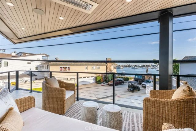109 Turquoise, Newport Beach, CA 92662