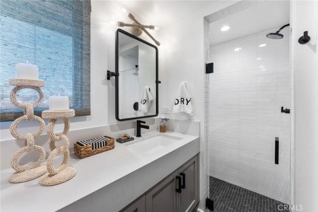 109 Turquoise, Newport Beach, CA 92662