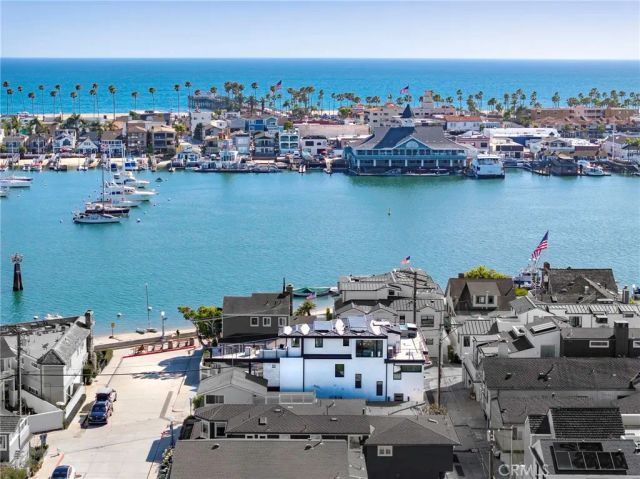 109 Turquoise, Newport Beach, CA 92662
