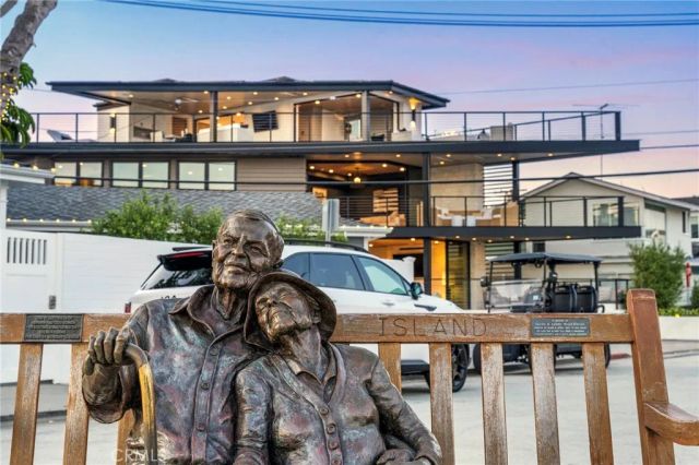 109 Turquoise, Newport Beach, CA 92662