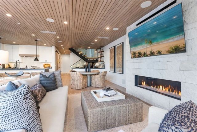 109 Turquoise, Newport Beach, CA 92662