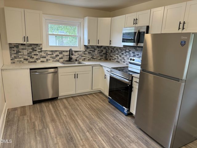 605 Sunnyside Lane W, Wilson, NC 27893