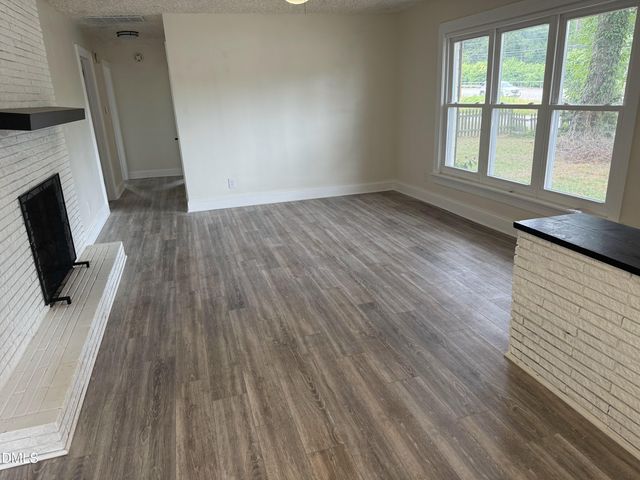 605 Sunnyside Lane W, Wilson, NC 27893