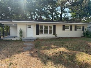 605 Sunnyside Lane W, Wilson, NC 27893