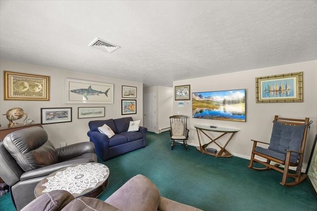 115 Springhill Ave, Bridgewater, MA 02324