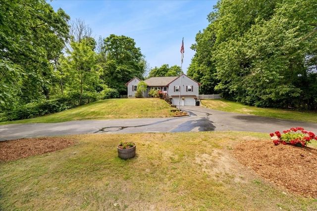 115 Springhill Ave, Bridgewater, MA 02324