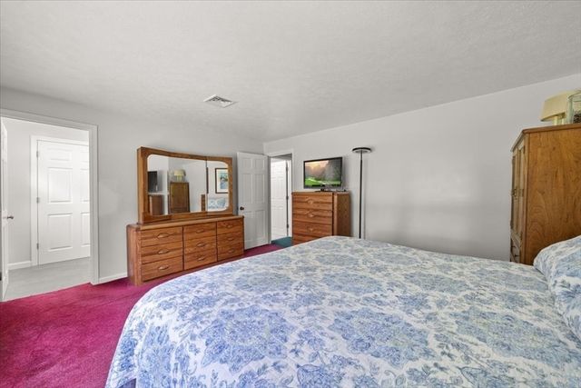115 Springhill Ave, Bridgewater, MA 02324