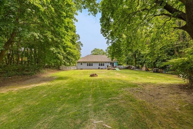 115 Springhill Ave, Bridgewater, MA 02324
