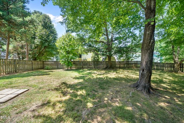 725 Bahama Court, Holly Springs, NC 27540