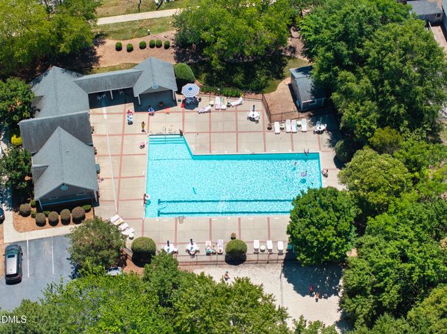 725 Bahama Court, Holly Springs, NC 27540