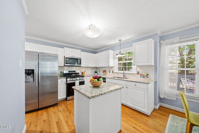 725 Bahama Court, Holly Springs, NC 27540