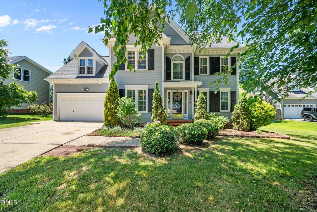 725 Bahama Court, Holly Springs, NC 27540