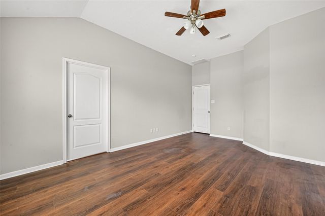 5615 Brookhollow Oaks Trail, Houston, TX 77084