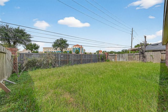 5615 Brookhollow Oaks Trail, Houston, TX 77084