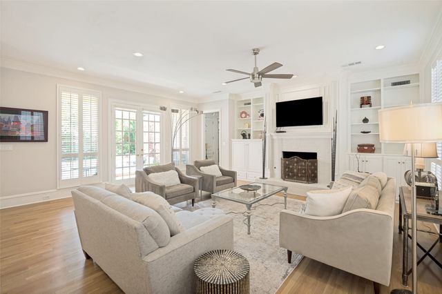 5420 Wescott Lane, Dallas, TX 75287