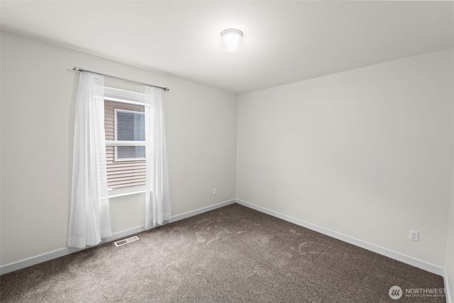 2249 SW Siskin Circle, Port Orchard, WA 98367