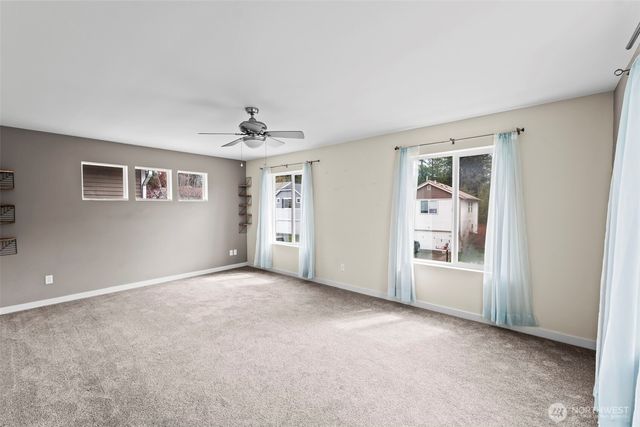 2249 SW Siskin Circle, Port Orchard, WA 98367