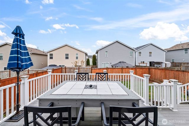 2249 SW Siskin Circle, Port Orchard, WA 98367
