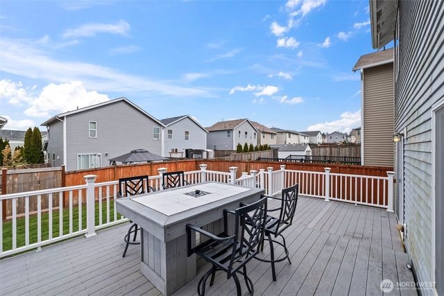 2249 SW Siskin Circle, Port Orchard, WA 98367