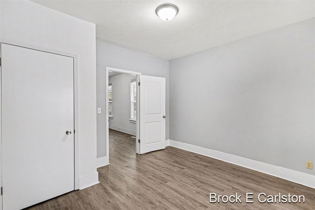 1157 W Dale Avenue, Muskegon, MI 49441