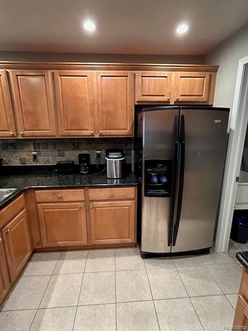 14574 Moravian Manor Circle, Sterling Heights, MI 48312