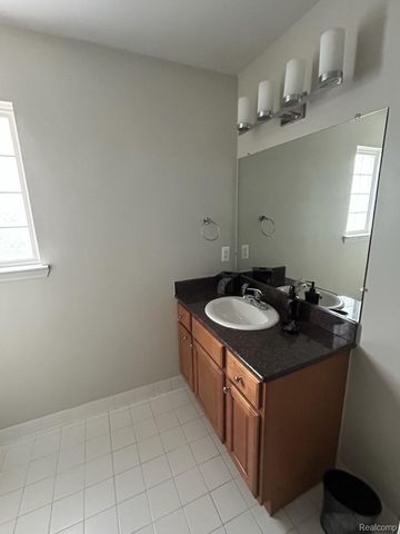 14574 Moravian Manor Circle, Sterling Heights, MI 48312