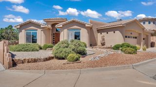 4600 ARLINGTON Avenue NW, Albuquerque, NM 87114